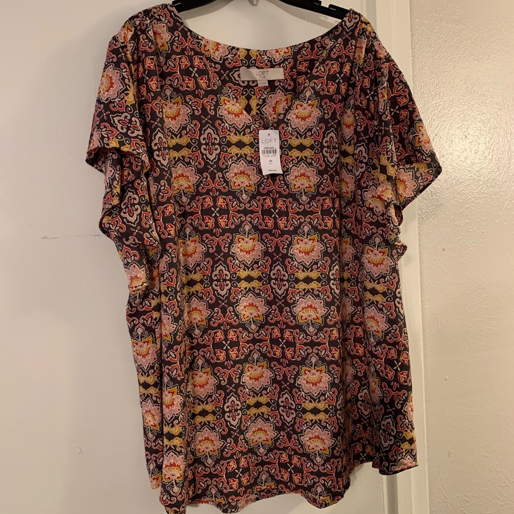 LOFT Colorful Plus Top